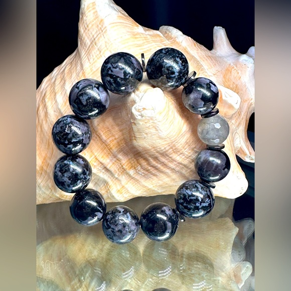 INDIGO GABBRO + GREY RUTILATED QUARTZ   STONES NATURAL BRACELET 7 - Picture 3 of 15